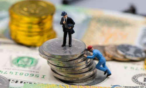 期貨和股票哪個(gè)盈利快？哪個(gè)風(fēng)險(xiǎn)大